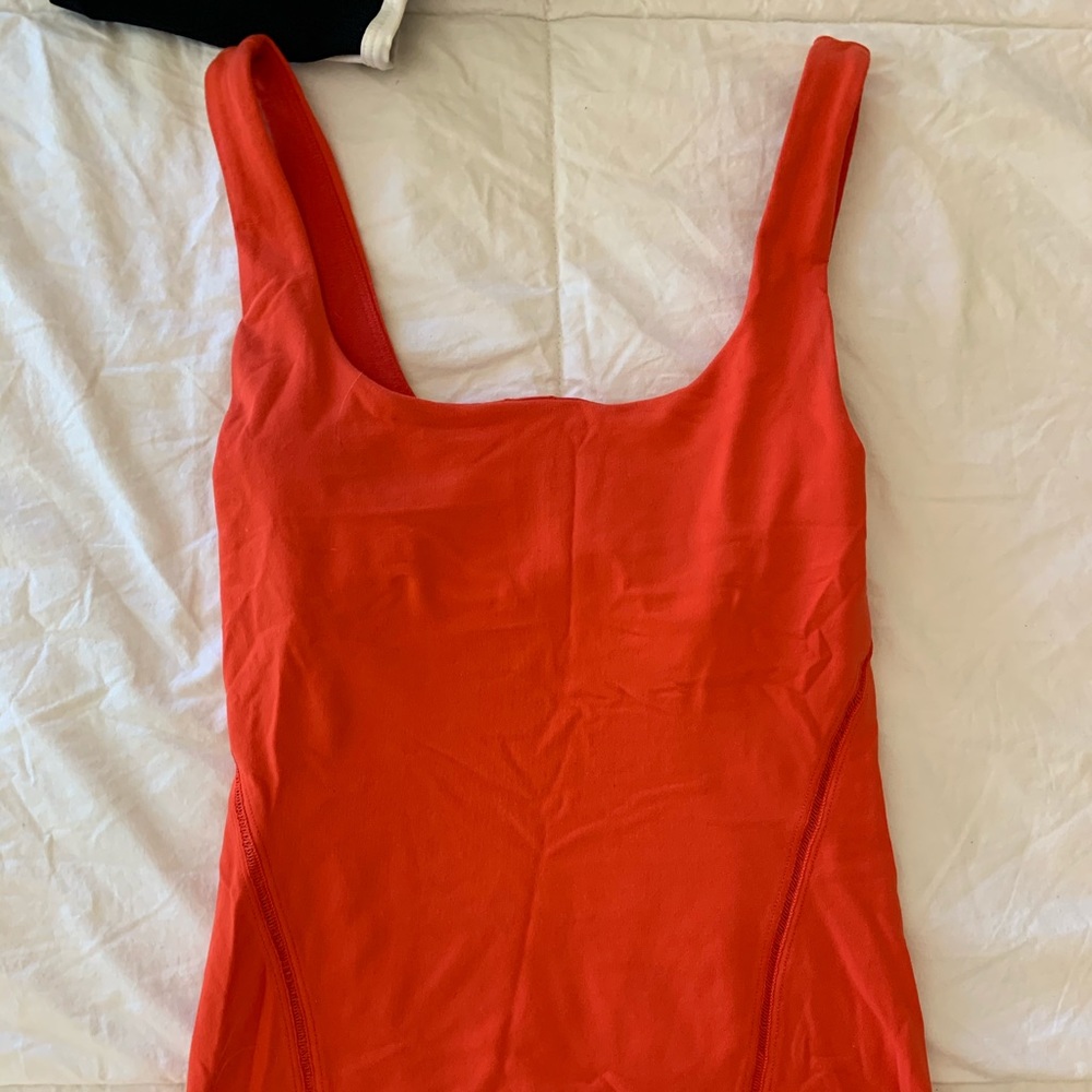 Red lululemon tank top